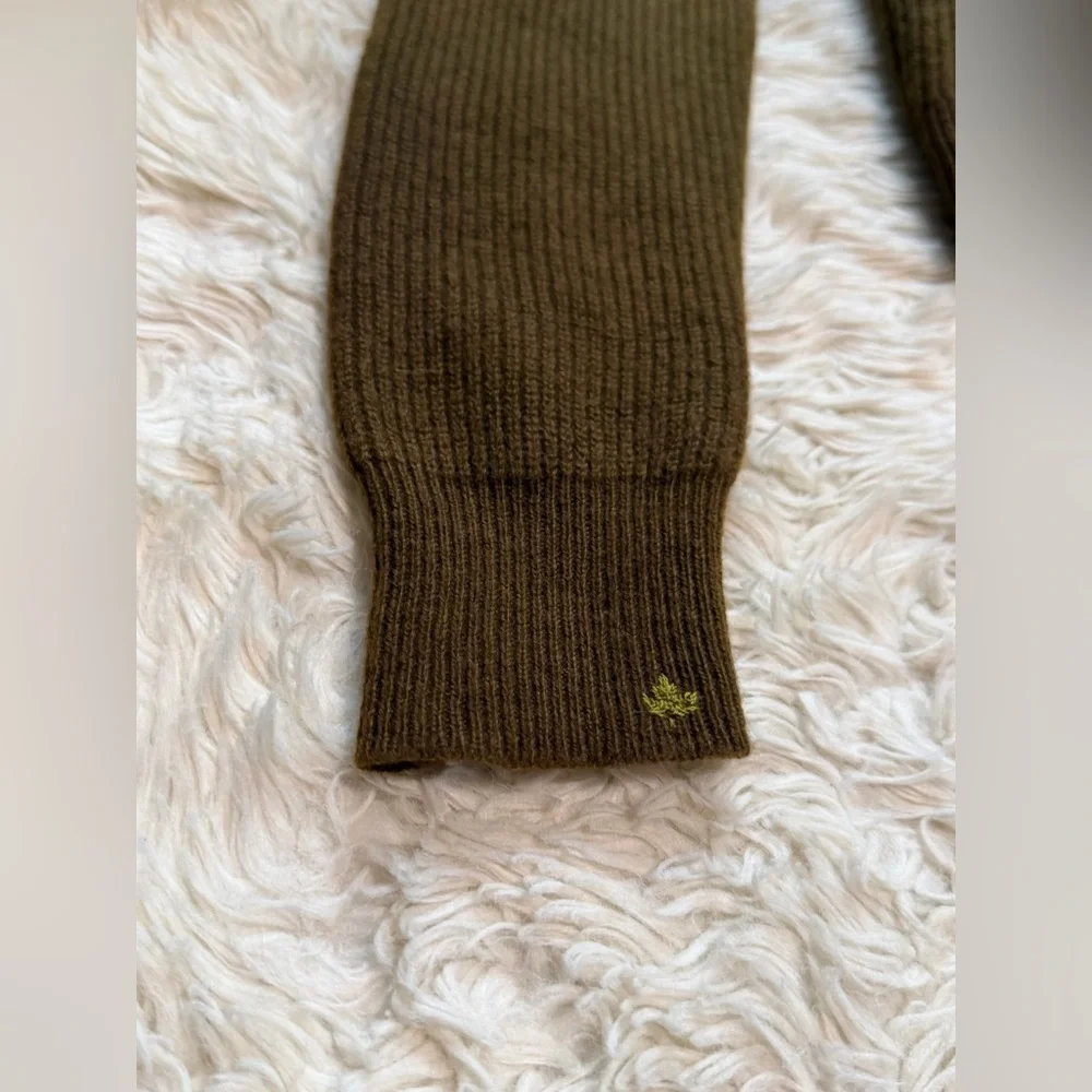 Guest in Residence Knitters 100% Cashmere Crewneck Sweater - Size XS